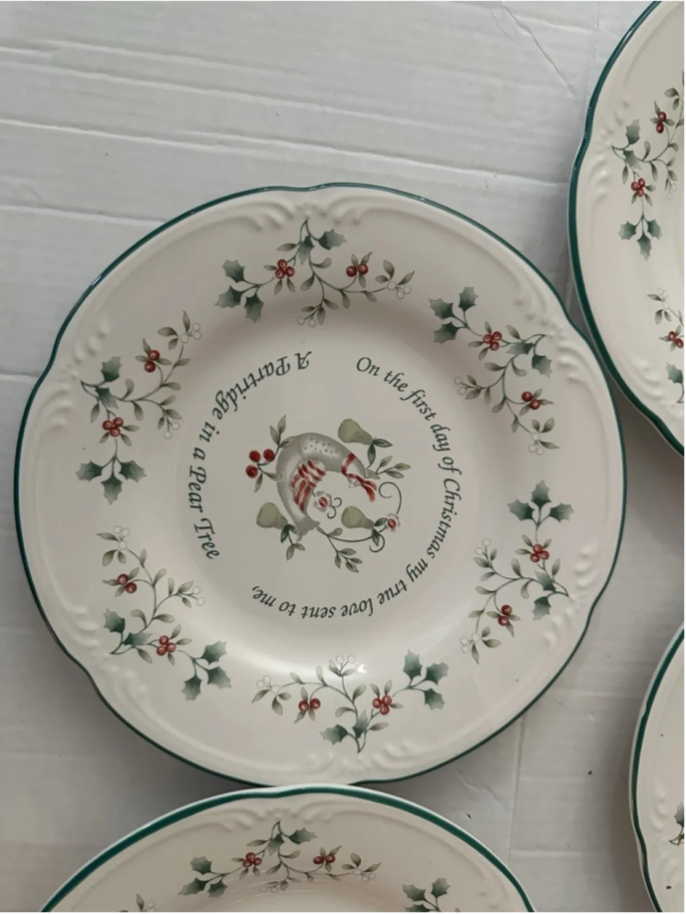 Pfaltzgraff 12 Days of Christmas Days 1-5 Winterberry Set of 5 Appetizer Plates
